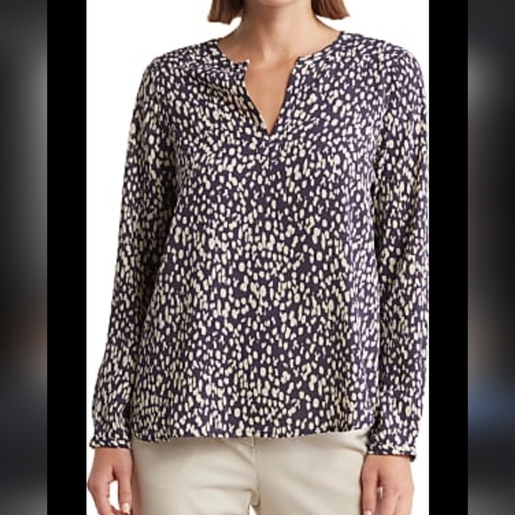 Pleione navy cream spotted long sleeve vneck pop over long sleeve blouse medium - Picture 9 of 9